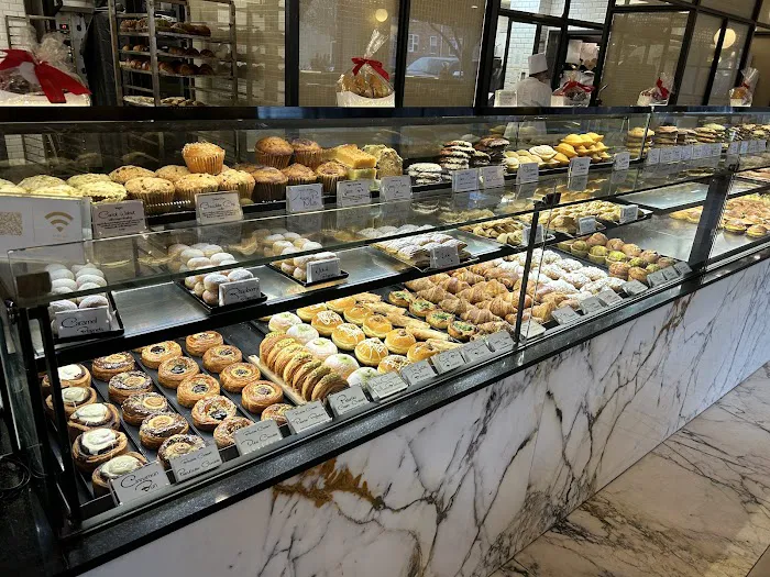 The French Workshop Picture 10