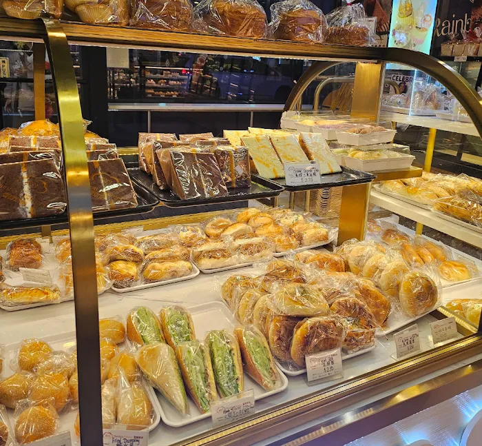 Rainbow Bakery Picture 10