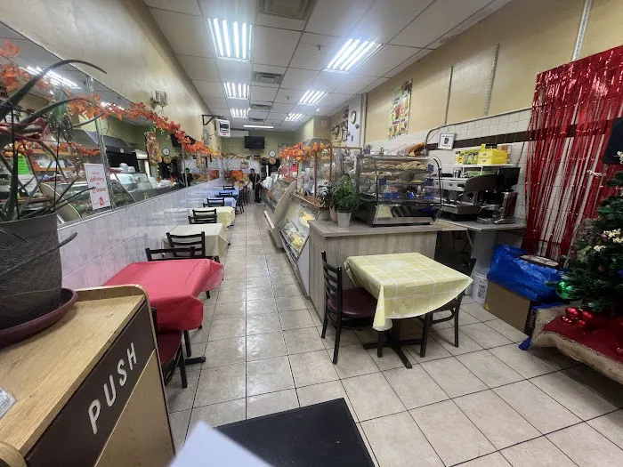 Barranquilla Bakery Picture 3