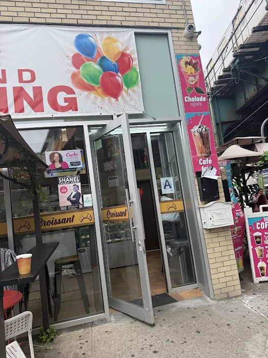 Croissant Bakery Picture 9