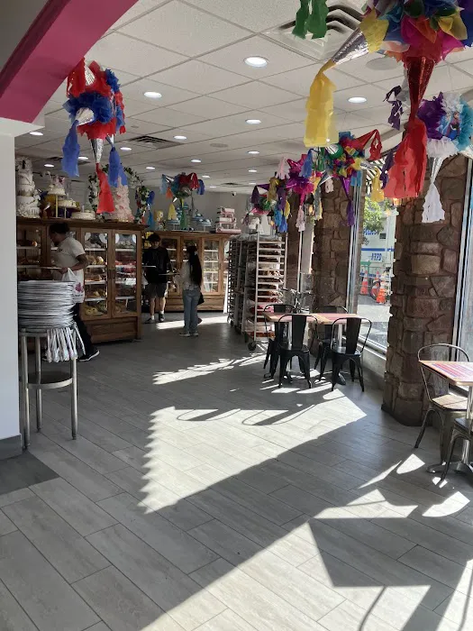 Tulcingo Bakery Picture 9