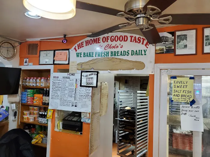 Cholo & Sons Bakery Picture 10