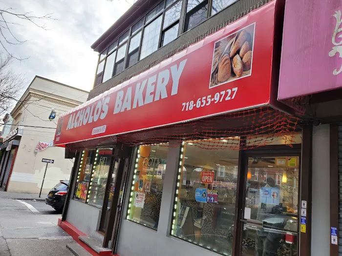 Cholo & Sons Bakery Picture 1