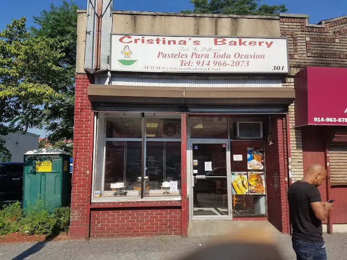 Cristina's Bakery Picture 3