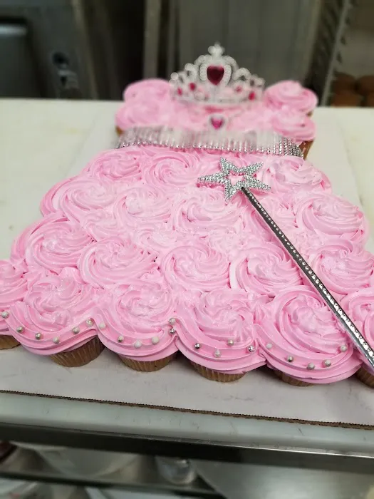 Cristina's Bakery Picture 9