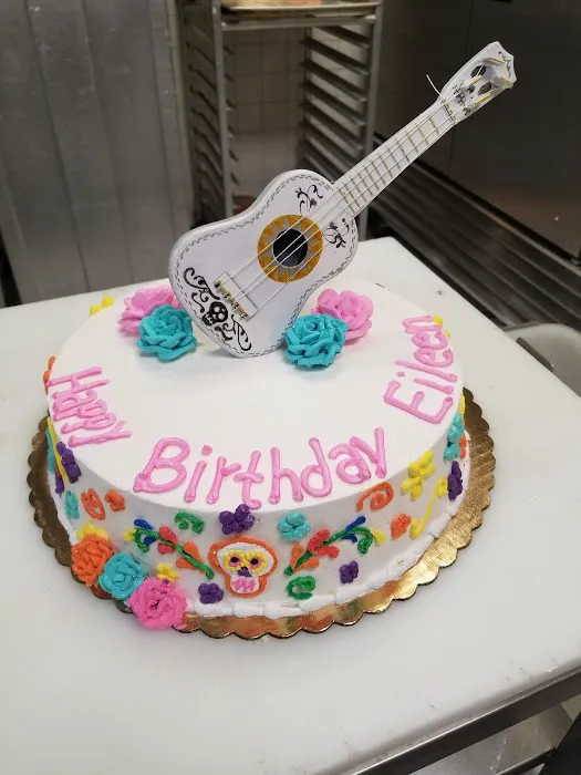 Cristina's Bakery Picture 8