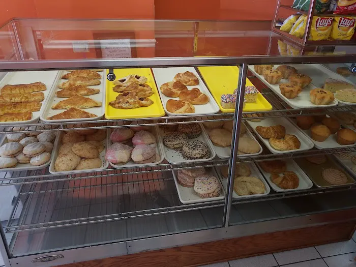 Cristina's Bakery Picture 10