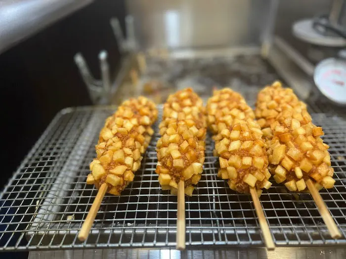 Mochi Hut – Mochi Donut & Korean Hot Dogs Picture 9