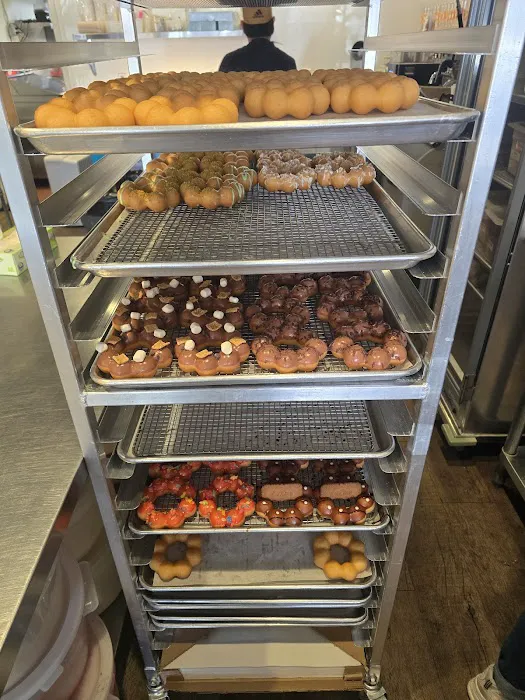 Mochi Hut – Mochi Donut & Korean Hot Dogs Picture 3