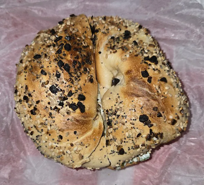 Peter's Hot Bagels Picture 4