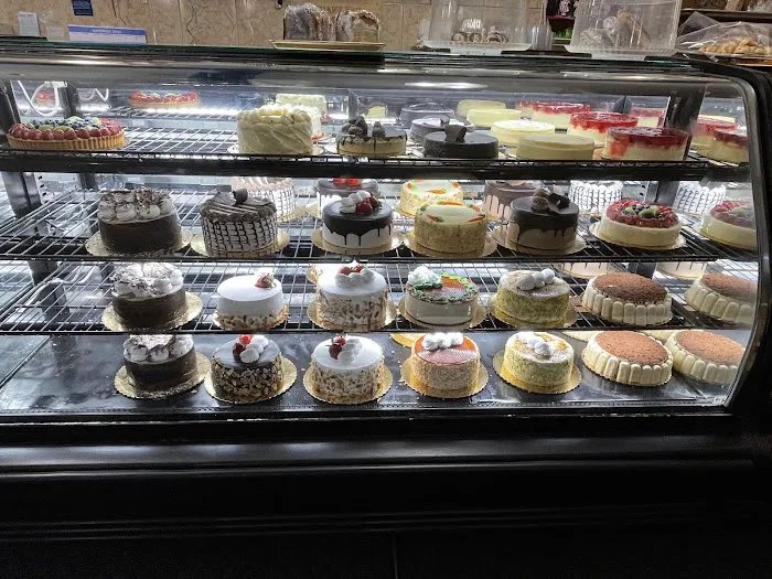 Elite Pastries Cafe Picture 3