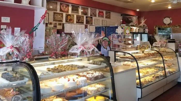 Sweet Treats Pastry Shoppe Picture 1
