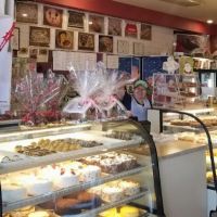 Sweet Treats Pastry Shoppe ico