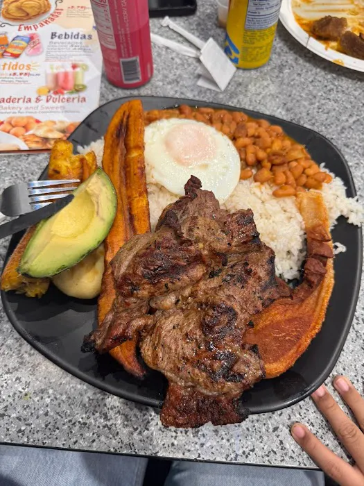 Latin Bakery Picture 3