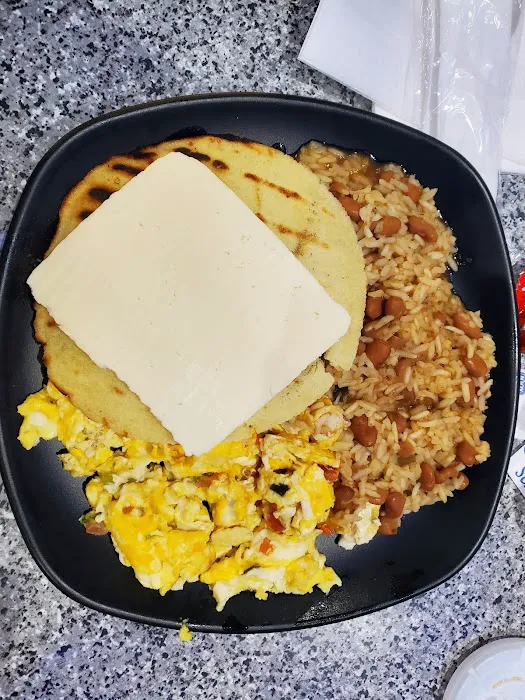 Latin Bakery Picture 5