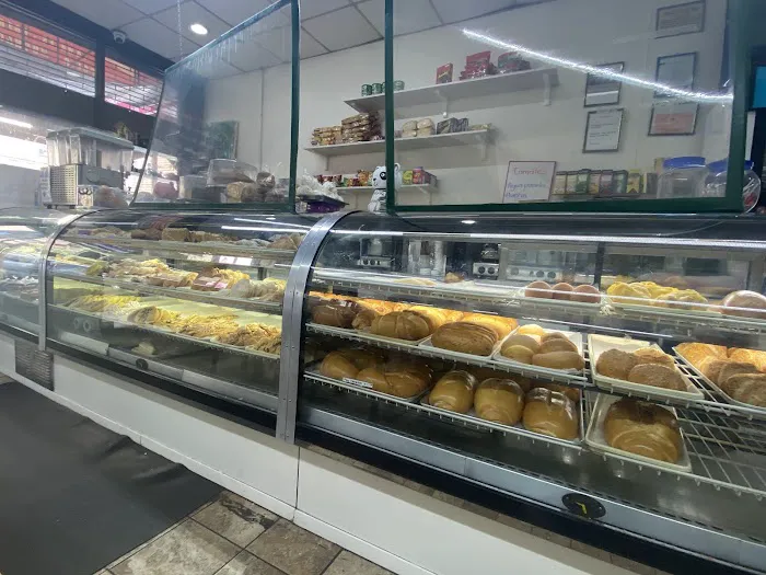 La Noventa Bakery Corporation Picture 10