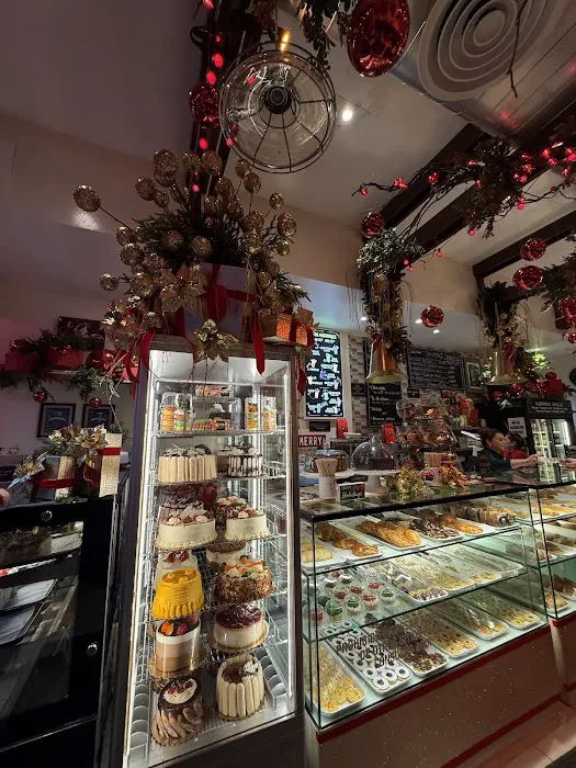 Café de Colombia Bakery Picture 2