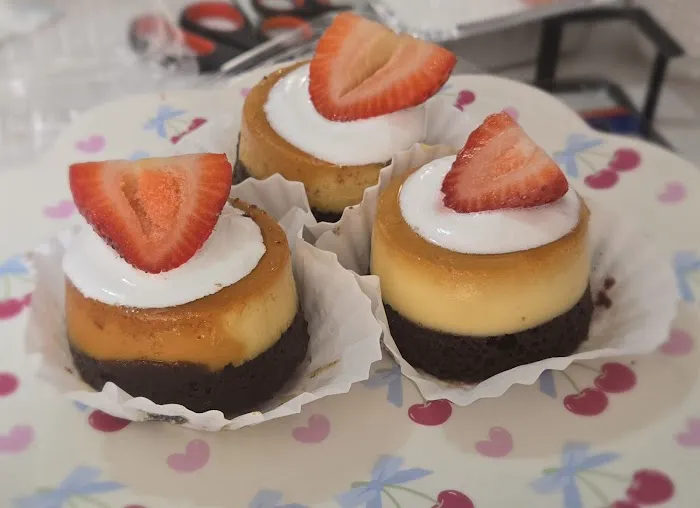 Moon's Bakery Picture 5