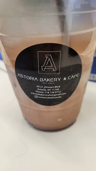 Astoria Bakery & Cafe Picture 6