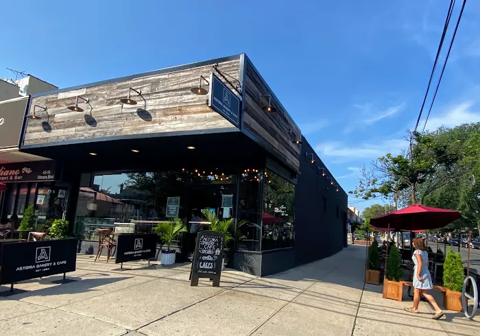 Astoria Bakery & Cafe Picture 5