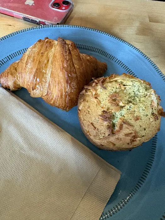 Bench Flour Bakers Picture 8