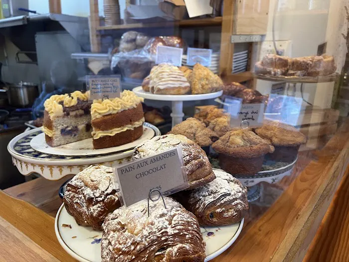 Bench Flour Bakers Picture 5