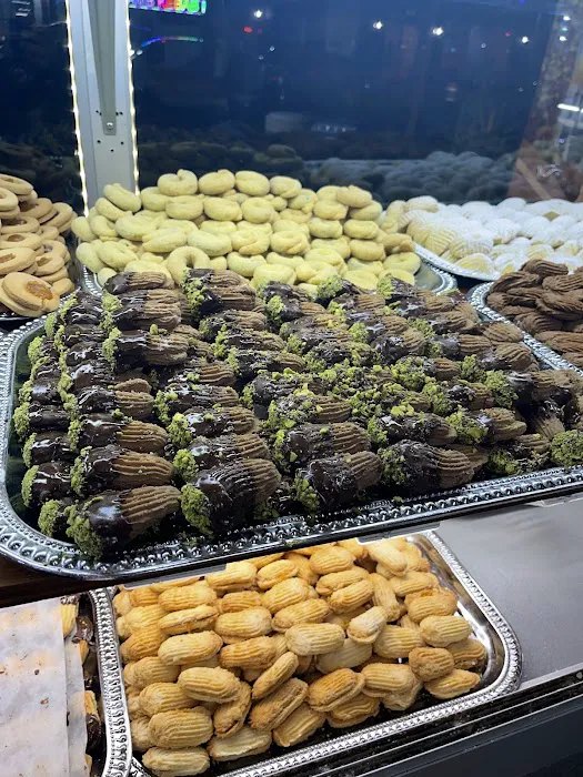 Al-Sham Sweets & Pastries Picture 7