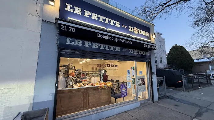 Dough Doughnuts Astoria Picture 4