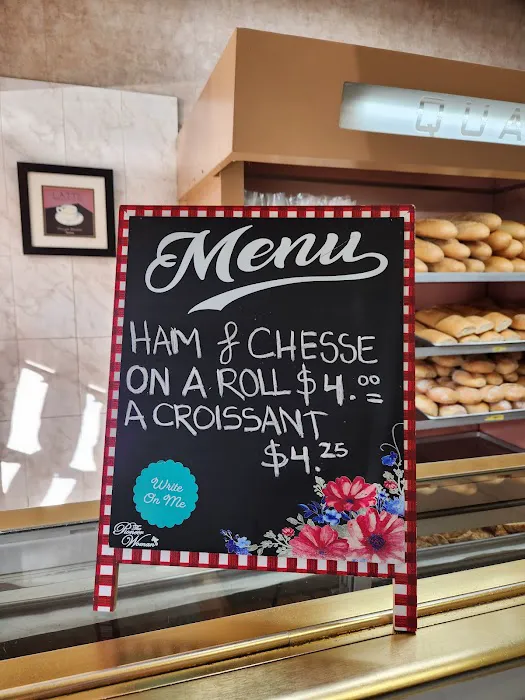 Buzzanca's Bakery & Cafe Picture 2