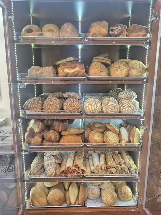El Michoacano Bakery Picture 2
