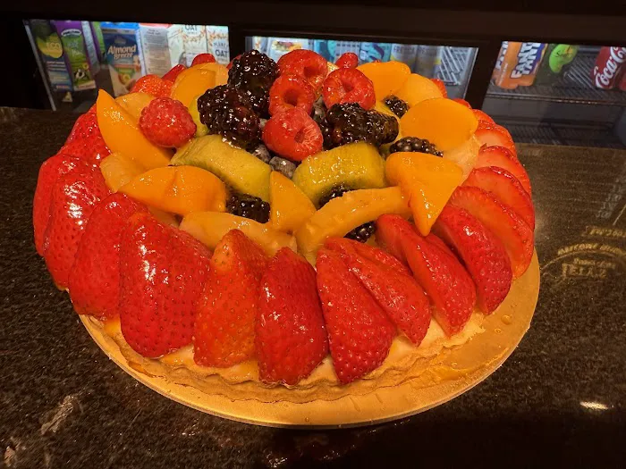 Lety's Bakery and Cafe Picture 10