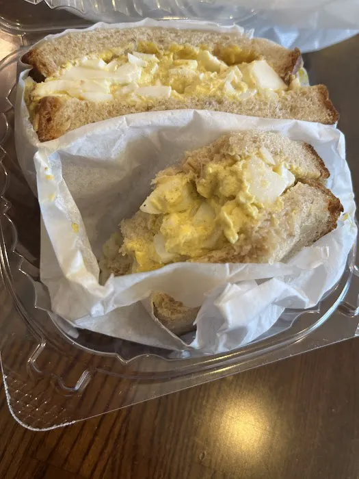 Rose Cake House Picture 2