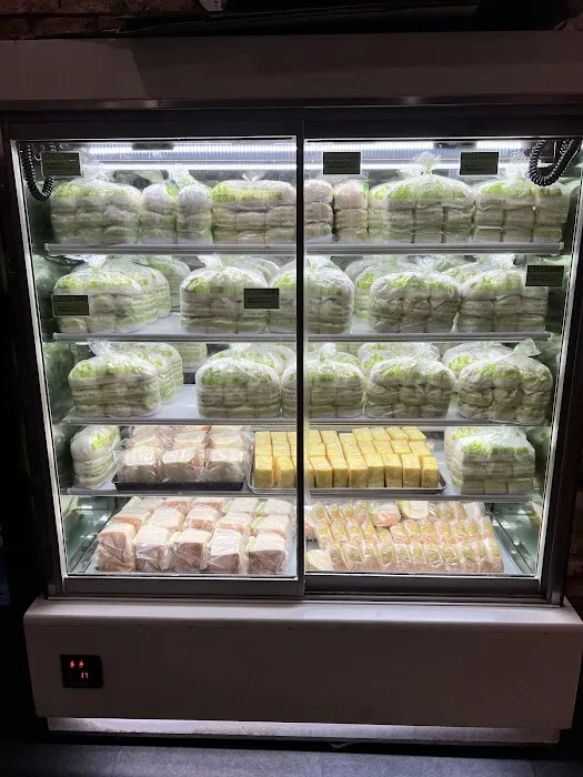 Maxin Bakery Picture 10