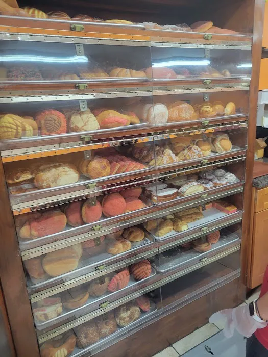 Carrusel Pastry Shop Co Picture 10