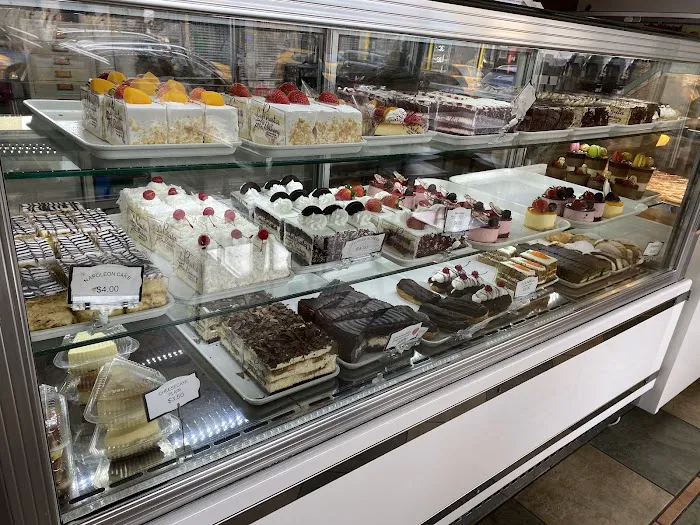 La Pinata Bakery Picture 10