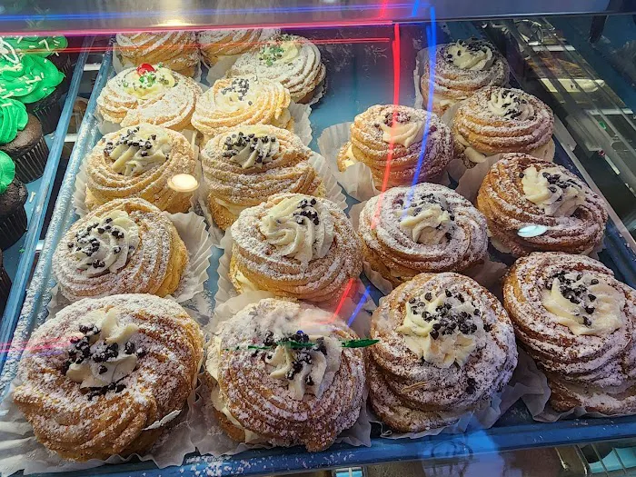 Delite Bakery Picture 10