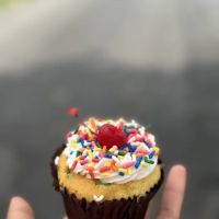 AshleysSweetTreatsInc. ico