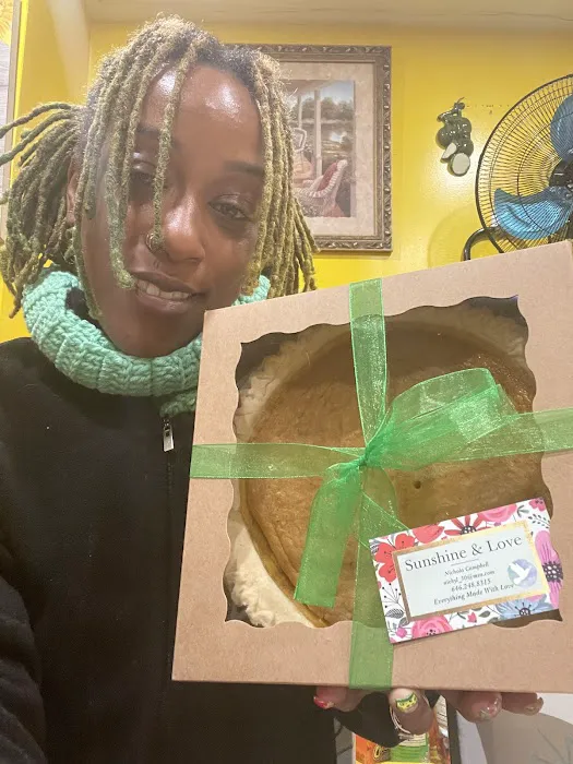 Sunshine & Love Picture 2