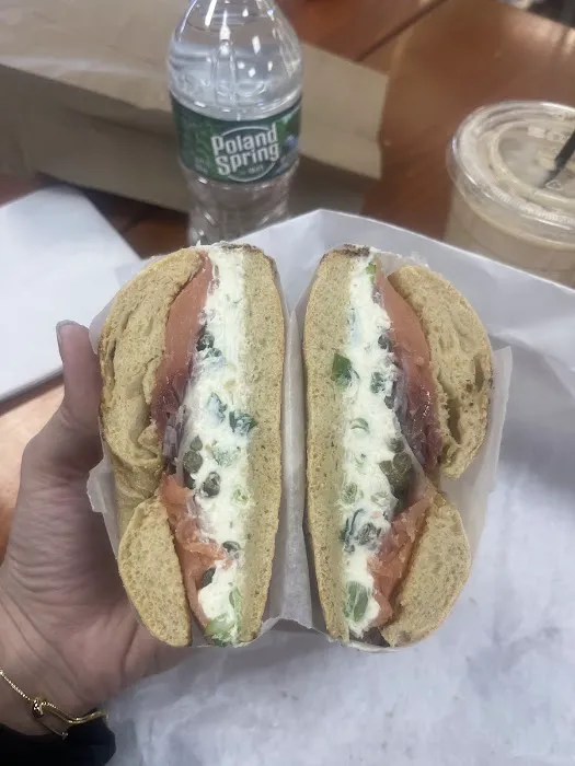 Bagel Oasis Picture 5