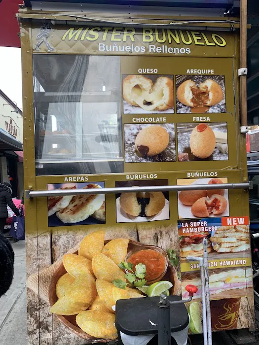 Mr Buñuelo Picture 6