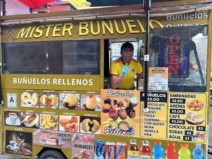 Mr Buñuelo Picture 3