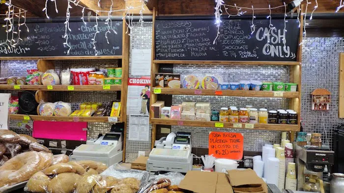 Las Americas Bakery Picture 7