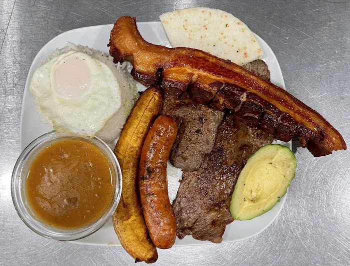 Delicias Caleñas Astoria Picture 4