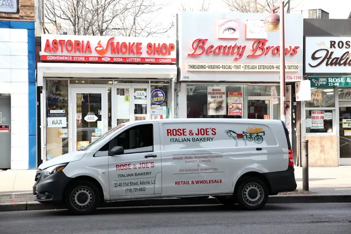 Rose & Joe's Italian Bakery Picture 3