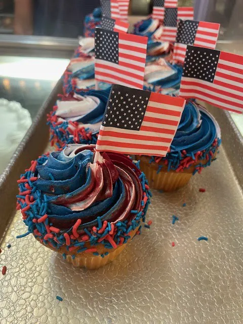 La Guli Pastry Shop Picture 2