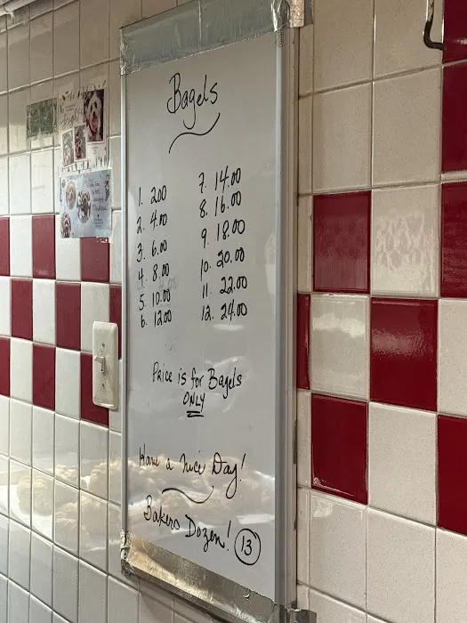 Astoria Bagel Shop Picture 3