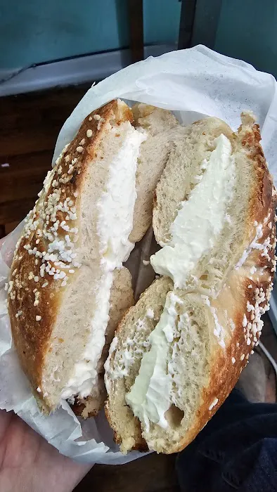 Astoria Bagel Shop Picture 4