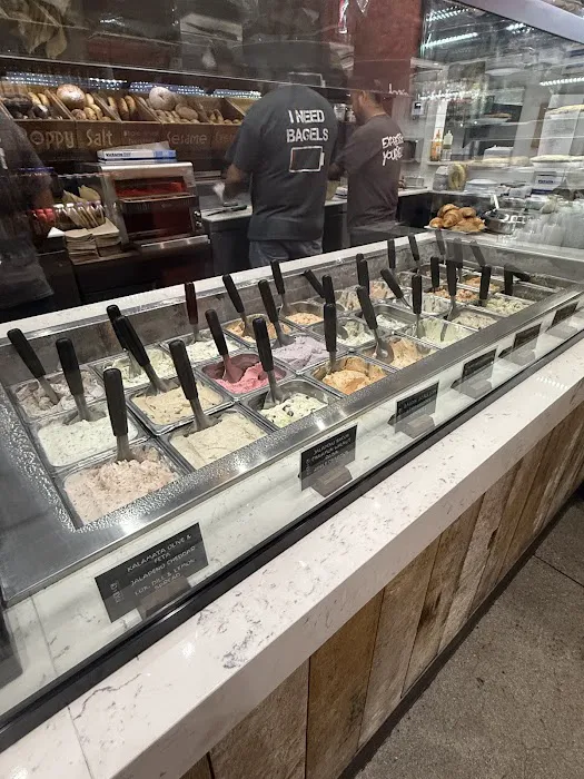 New York City Bagel & Coffee House Picture 4