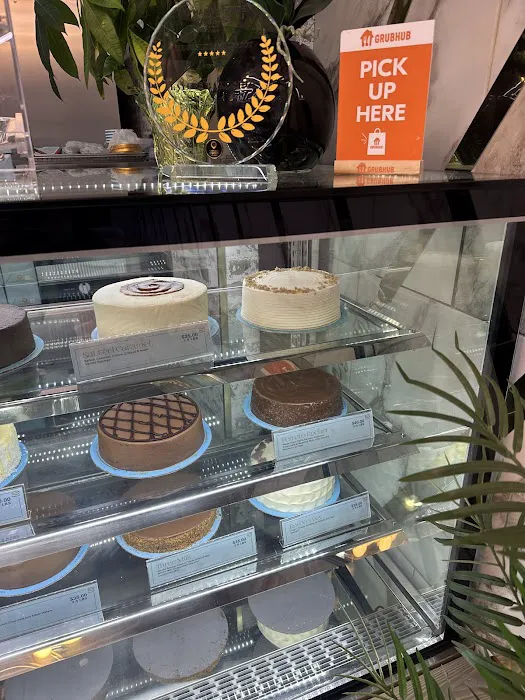 Layers Bakeshop Picture 4