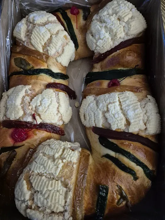 BryJus international Bakery Picture 8